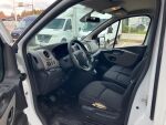 Valkoinen Pakettiauto, Renault Trafic – SMC-918, kuva 3
