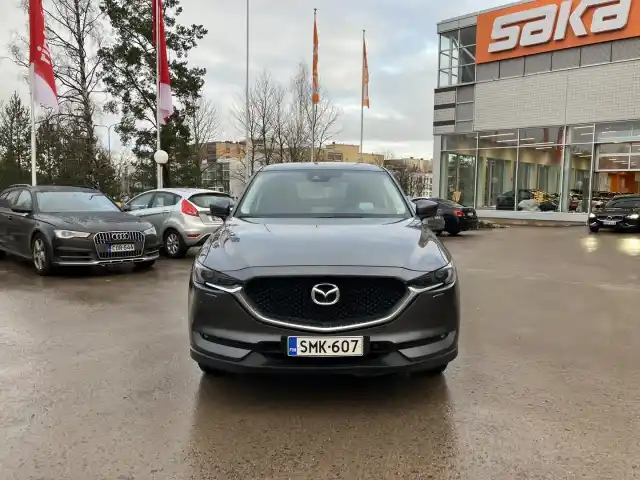 Harmaa Maastoauto, Mazda CX-5 – SMK-607