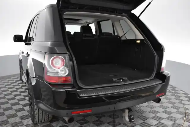 Musta Maastoauto, Land Rover Range Rover Sport – SMM-106