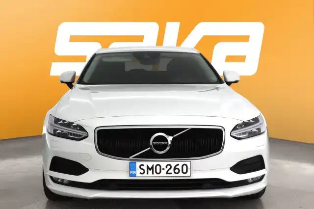 Valkoinen Sedan, Volvo S90 – SMO-260