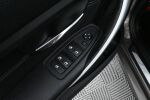 Ruskea Farmari, BMW 320 – SMO-608, kuva 21
