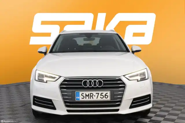 Valkoinen Farmari, Audi A4 – SMR-756