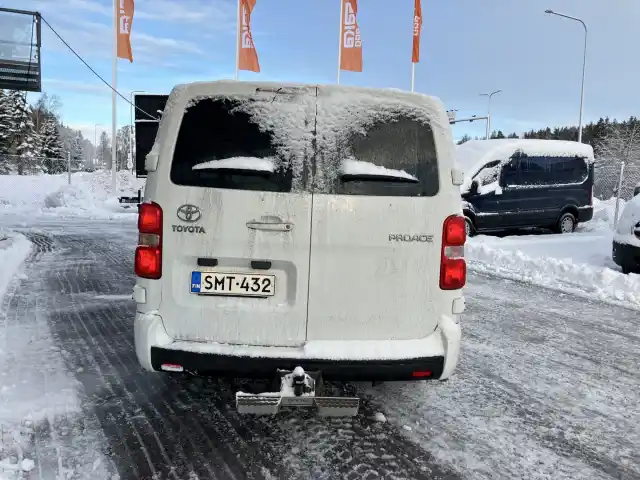 Valkoinen Pakettiauto, Toyota Proace – SMT-432