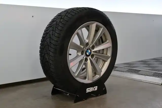 Hopea Farmari, BMW 520 – SMV-237