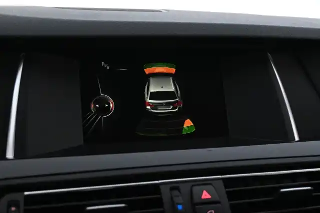 Hopea Farmari, BMW 520 – SMV-237