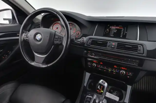 Hopea Farmari, BMW 520 – SMV-237