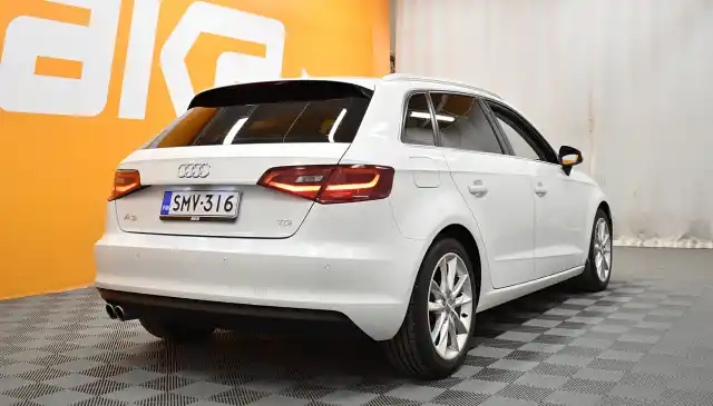 Valkoinen Viistoperä, Audi A3 – SMV-316