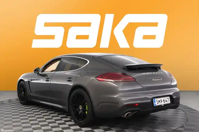 Harmaa Viistoperä, Porsche Panamera – SMV-647