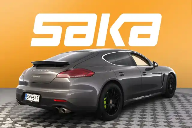 Harmaa Viistoperä, Porsche Panamera – SMV-647