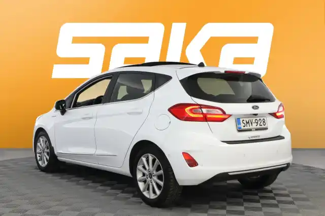 Valkoinen Viistoperä, Ford Fiesta – SMV-928