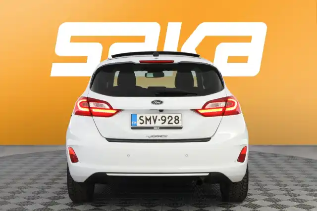 Valkoinen Viistoperä, Ford Fiesta – SMV-928