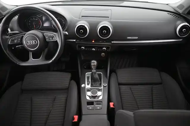 Hopea Sedan, Audi A3 – SMX-869