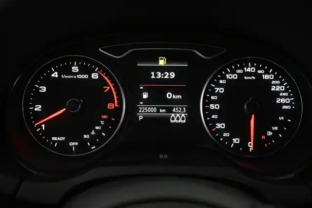 Hopea Sedan, Audi A3 – SMX-869