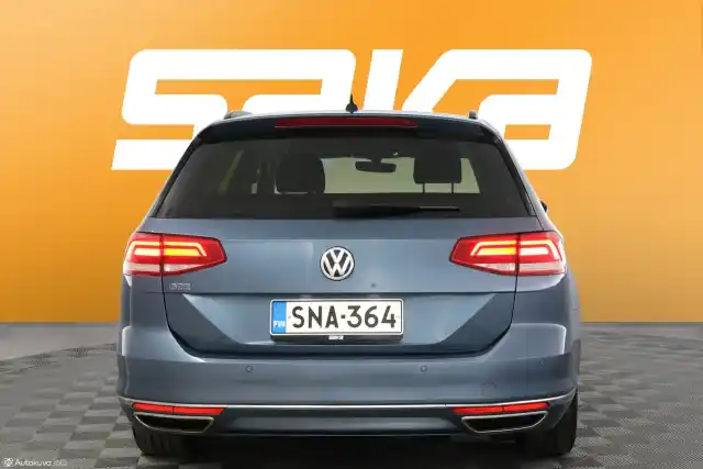 Sininen Farmari, Volkswagen Passat – SNA-364