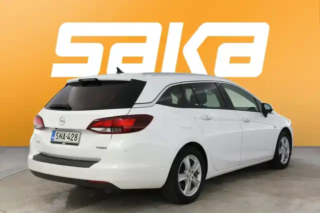 Valkoinen Farmari, Opel Astra – SNA-428