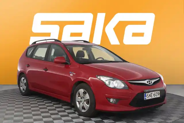 Punainen Farmari, Hyundai i30 – SNE-609