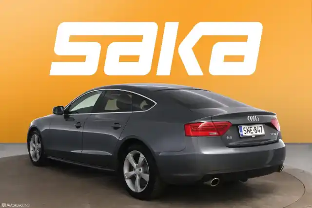 Harmaa Viistoperä, Audi A5 – SNE-847