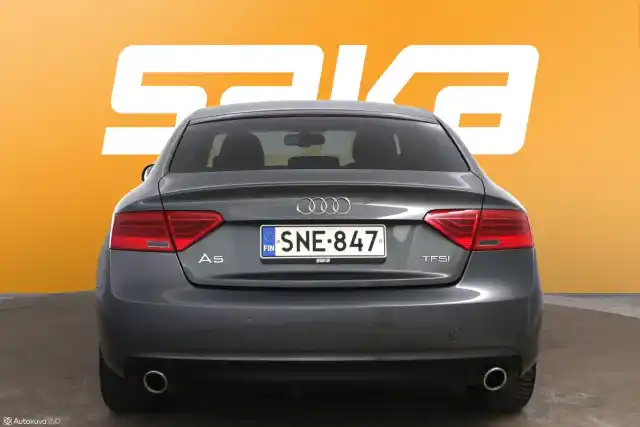 Harmaa Viistoperä, Audi A5 – SNE-847