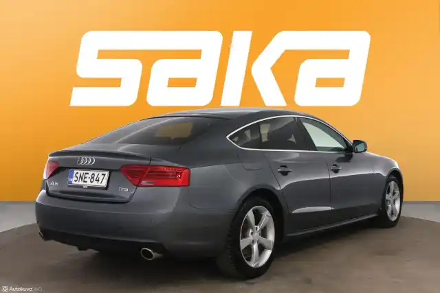 Harmaa Viistoperä, Audi A5 – SNE-847