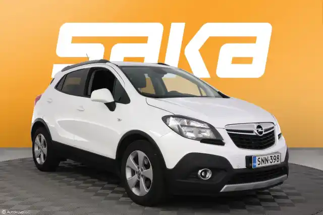 Valkoinen Maastoauto, Opel Mokka – SNN-398