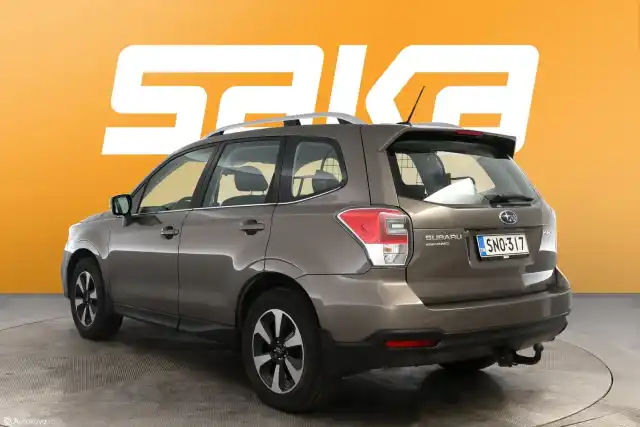 Harmaa Farmari, Subaru Forester – SNO-317