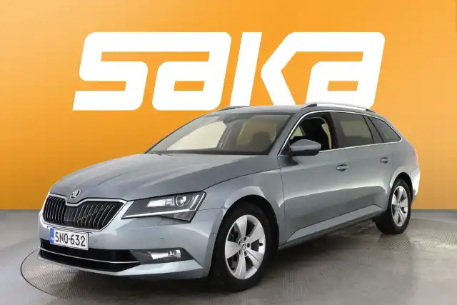 Harmaa Farmari, Skoda Superb – SNO-632