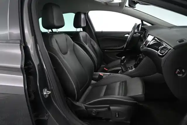 Harmaa Farmari, Opel Astra – SNP-425