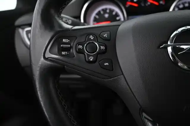 Harmaa Farmari, Opel Astra – SNP-425