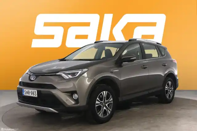 Ruskea Maastoauto, Toyota RAV4 – SNR-983