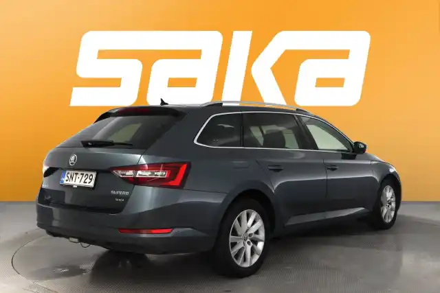 Harmaa Farmari, Skoda Superb – SNT-729