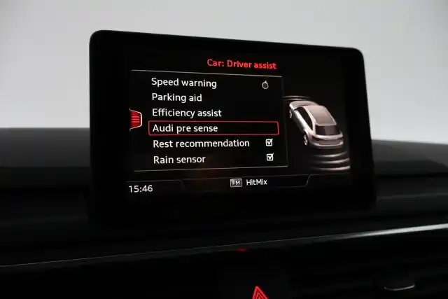 Harmaa Farmari, Audi A4 – SNU-369