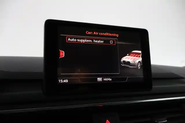 Harmaa Farmari, Audi A4 – SNU-369