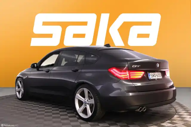 Harmaa Sedan, BMW 530 GRAN TURISMO – SNX-600