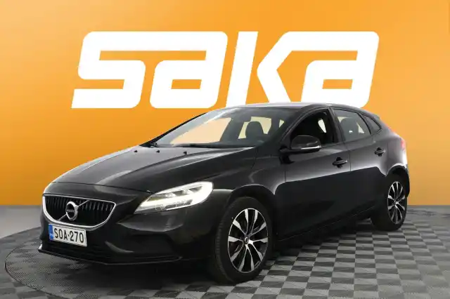 Musta Viistoperä, Volvo V40 – SOA-270