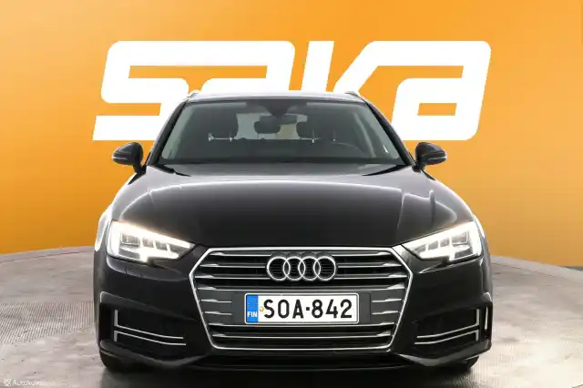 Musta Farmari, Audi A4 – SOA-842