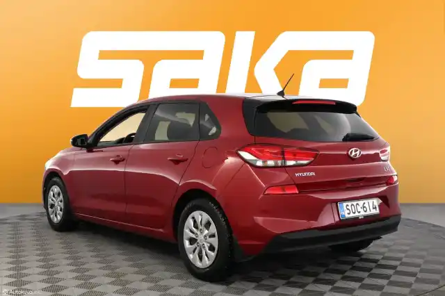 Punainen Viistoperä, Hyundai I30 – SOC-614