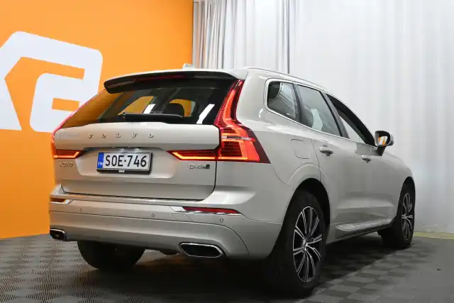 Ruskea Maastoauto, Volvo XC60 – SOE-746