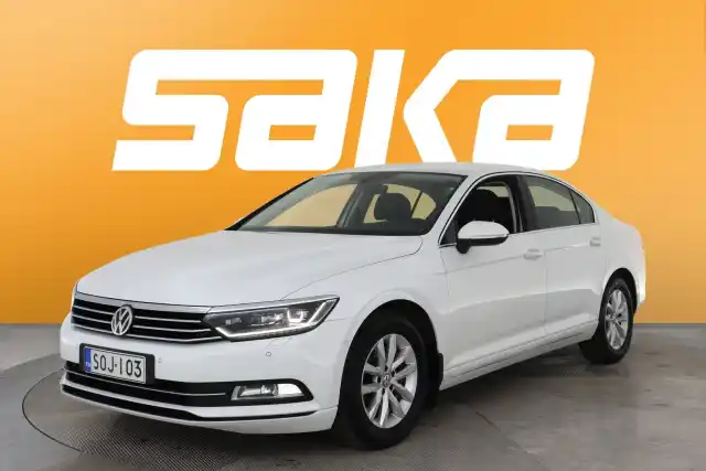 Valkoinen Sedan, Volkswagen Passat – SOJ-103