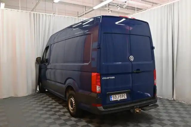 Sininen Pakettiauto, Volkswagen Crafter – SOJ-592