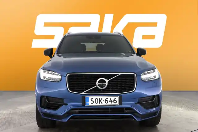 Sininen Maastoauto, Volvo XC90 – SOK-646