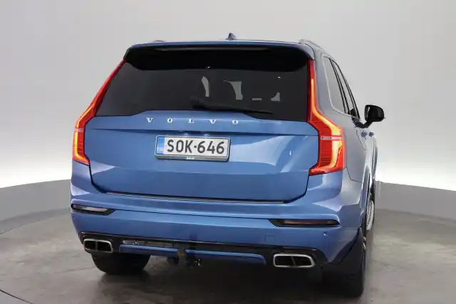 Sininen Maastoauto, Volvo XC90 – SOK-646