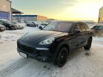 Musta Maastoauto, Porsche Cayenne – SOL-301, kuva 3