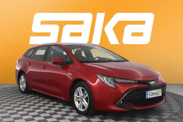 Punainen Farmari, Toyota Corolla – SOM-807