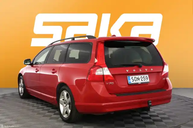 Punainen Farmari, Volvo V70 – SON-259