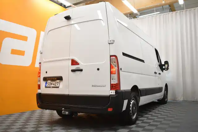 Valkoinen Pakettiauto, Renault Master – SON-427