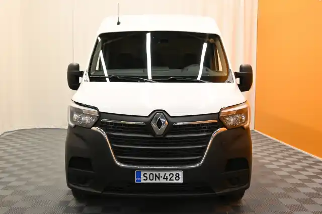 Valkoinen Pakettiauto, Renault Master – SON-428