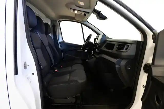 Valkoinen Pakettiauto, Renault Trafic – SOT-860