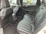 Valkoinen Maastoauto, Ford Kuga – SOU-907, kuva 5