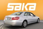 Harmaa Sedan, Mercedes-Benz E – SOZ-393, kuva 8