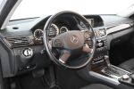 Harmaa Sedan, Mercedes-Benz E – SOZ-393, kuva 17